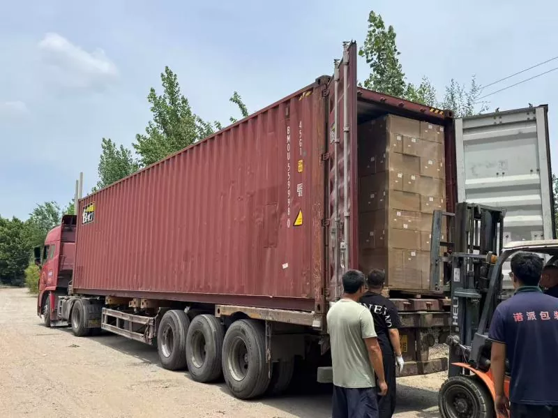 উচ্চ-মানের টেপের 40,000 রোল সরাসরি জাপানে পাঠানো হয়েছে: বিদেশী অর্ডার সফলভাবে বিতরণ করা হয়েছে
